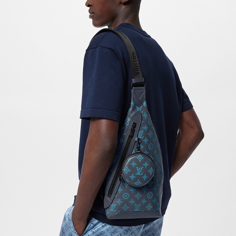 LV藍色 Slingbag Shadow牛皮Duo側背胸口包M46562-0