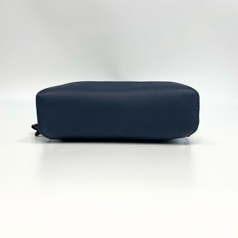 LV藍色 Slingbag Shadow牛皮Duo側背胸口包M46562-7