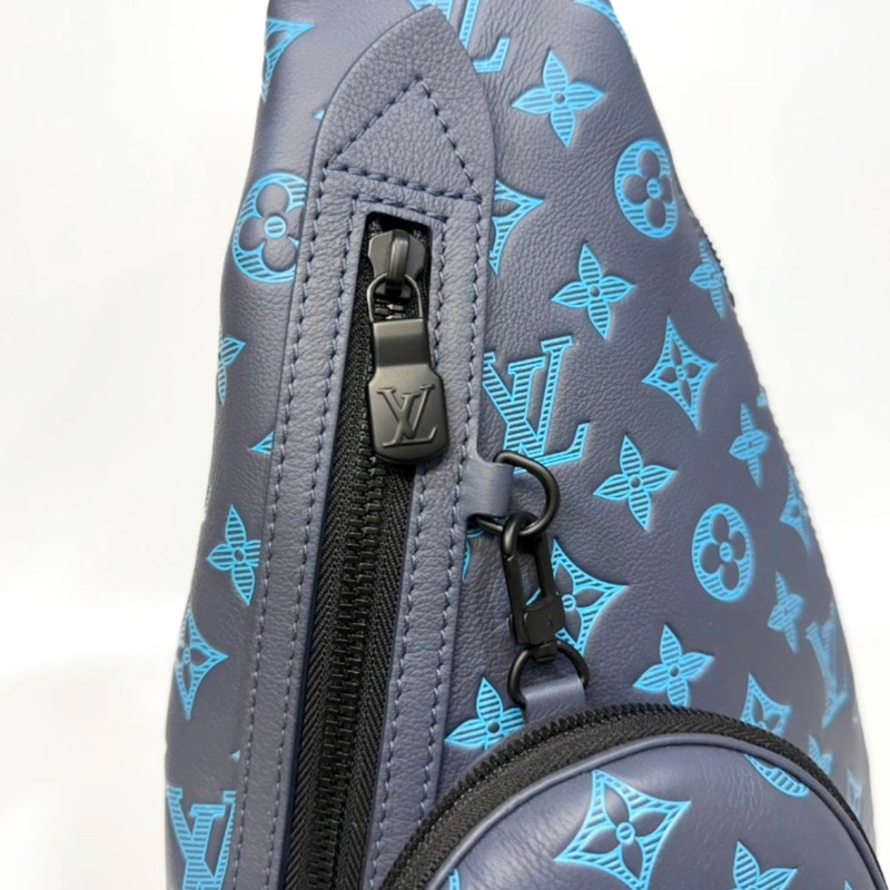 LV藍色 Slingbag Shadow牛皮Duo側背胸口包M46562-16