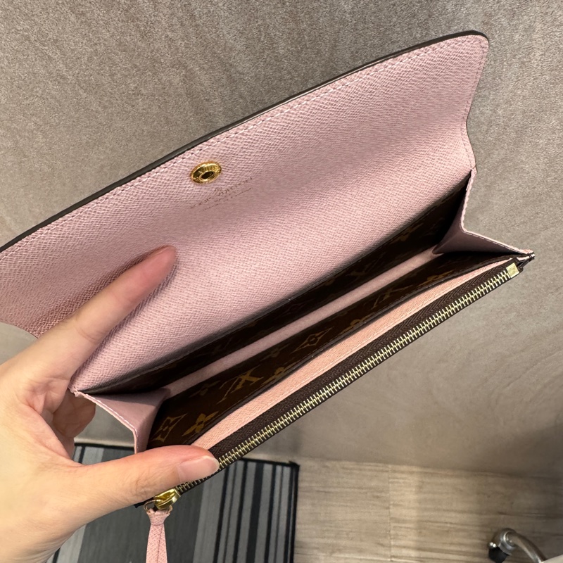 LV原花拼粉內Emilie下蓋式長夾M61289-14