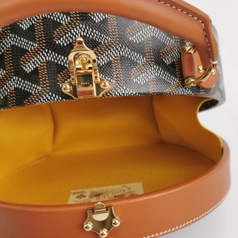 Goyard Alto 牛皮 老花 行李箱扣 單肩包-6