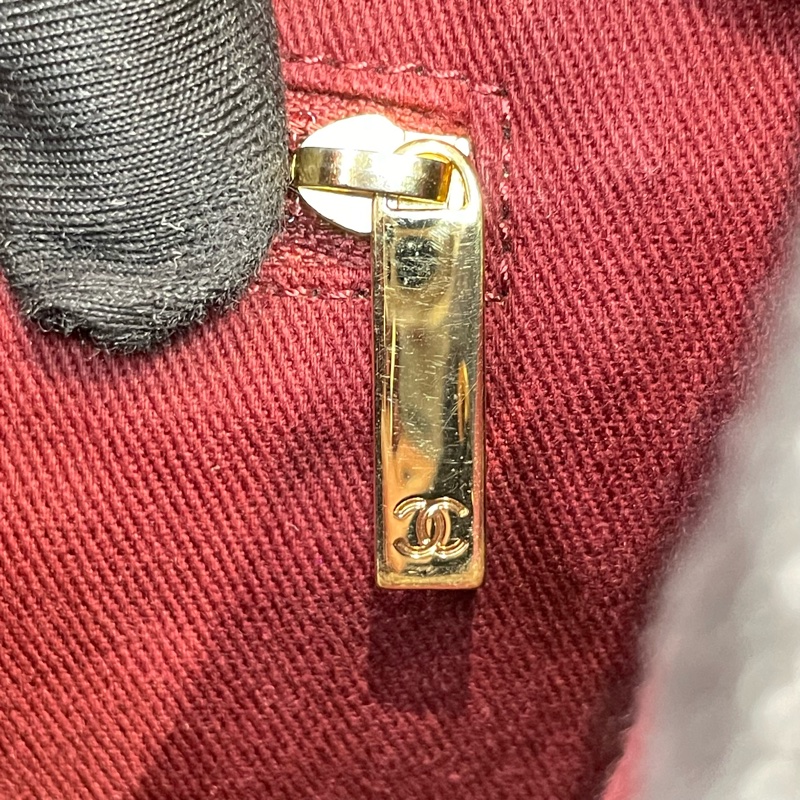 CHANEL 古巴系列黑金菱格丹寧布拼小牛皮翻蓋背包 I684-40