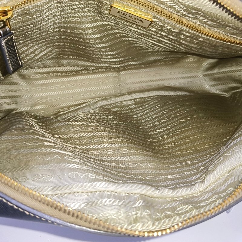 PRADA Galleria 銀灰色 牛皮 標誌 十字紋 手提包-6