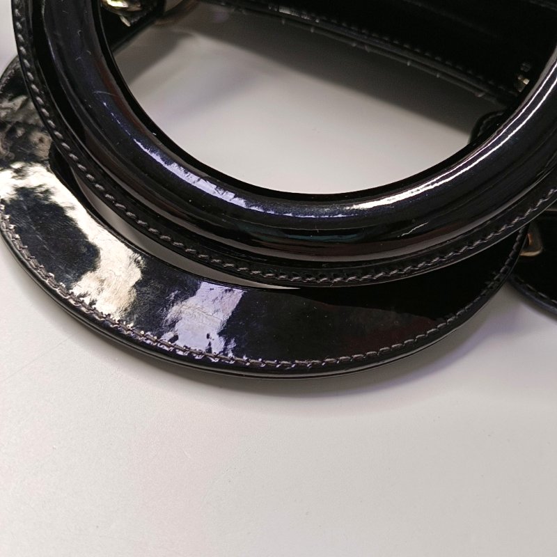 DIOR Lady Dior 中號 黑色 漆皮 藤格紋 絎縫 戴妃五格 單肩包 斜挎包 手提包 可拆卸肩帶-9