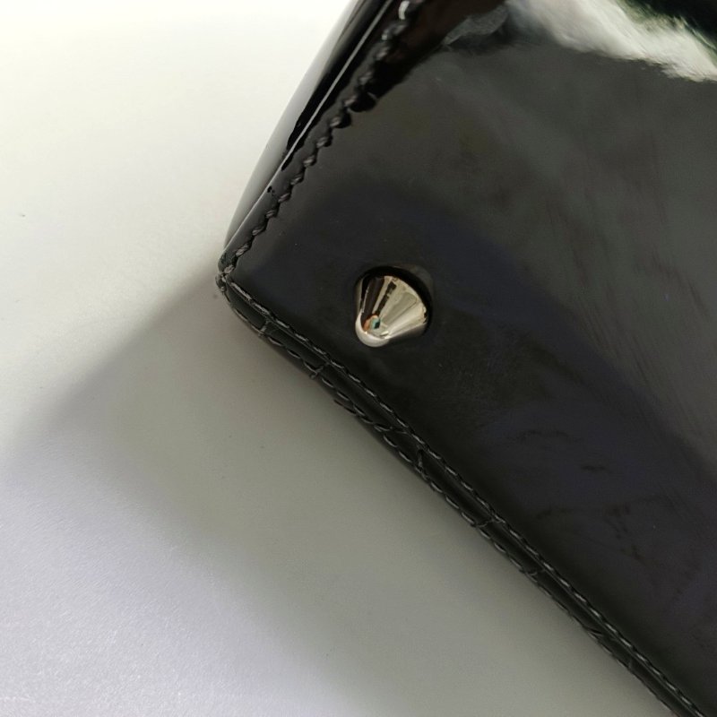 DIOR Lady Dior 中號 黑色 漆皮 藤格紋 絎縫 戴妃五格 單肩包 斜挎包 手提包 可拆卸肩帶-12