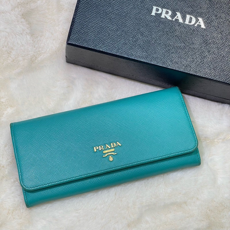 PRADA 湖水綠長夾 XB674-0