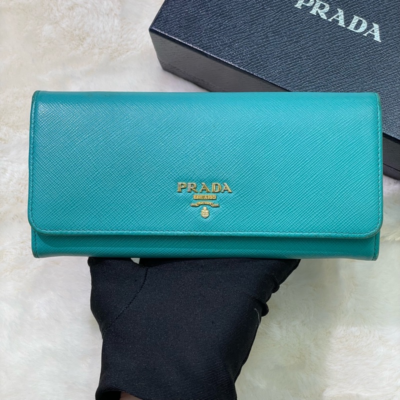 PRADA 湖水綠長夾 XB674-1