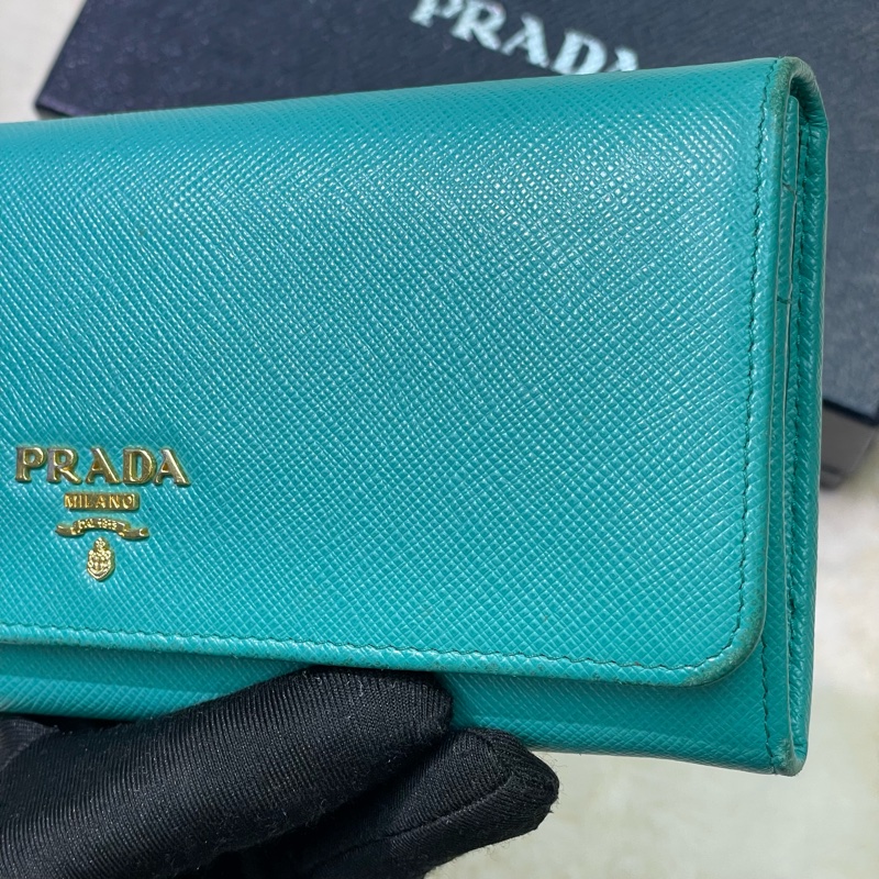 PRADA 湖水綠長夾 XB674-3