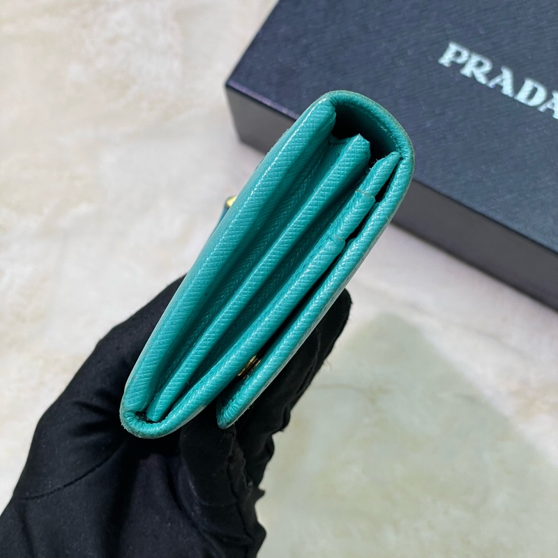 PRADA 湖水綠長夾 XB674-47