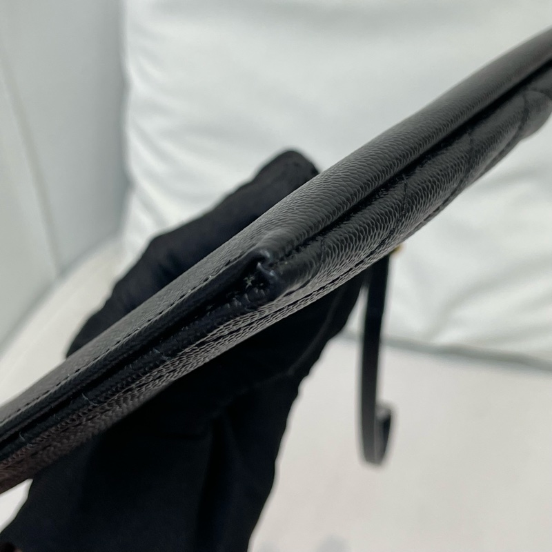 YSL 黑金色V紋手拎包 XB624-9