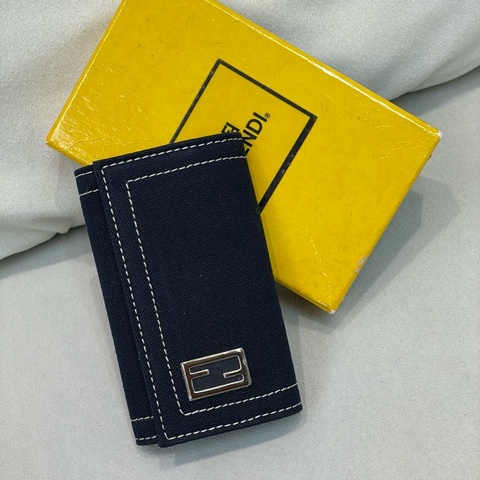 FENDI 深藍色布面鑰匙包 I250