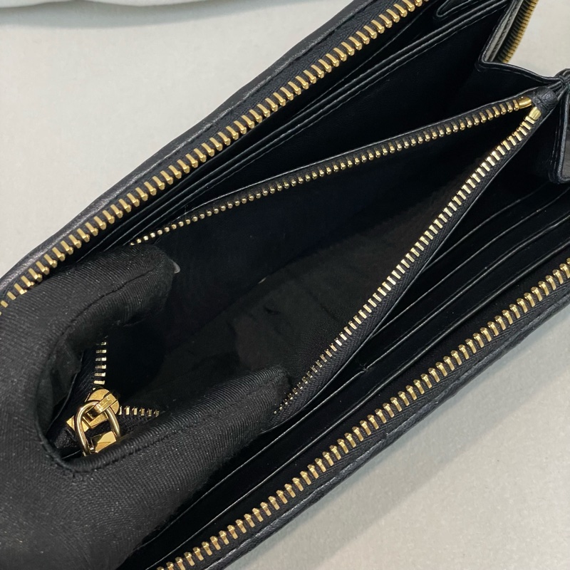 MIU MIU 黑色編織紋長夾 X209-16