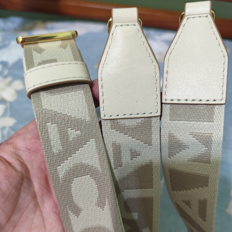 MJ Marc Jacobs the clover 雙背帶 米白色 大款(專櫃款)-22