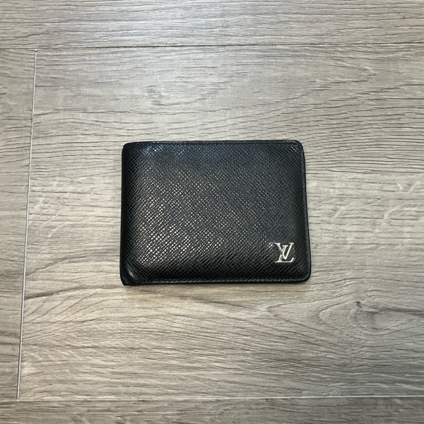 (售出）LOUIS VUITTON LV 路易威登 M30295 Multiple 錢包 皮夾 短夾 皮革 Taïga牛皮 金屬 LOGO 芯片款-5
