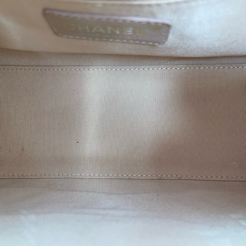 「JL精品代購」 香奈兒櫻花粉荔枝牛皮保齡球手提包小號-13