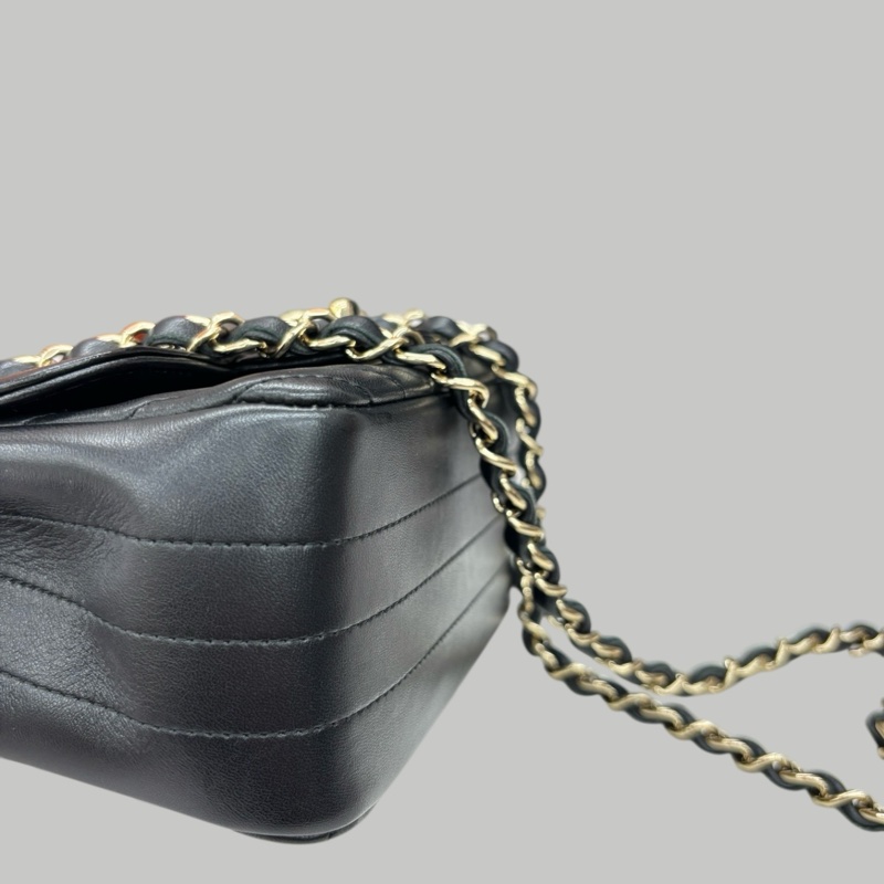 Chanel Lambskin Square 羊皮方胖金扣-2