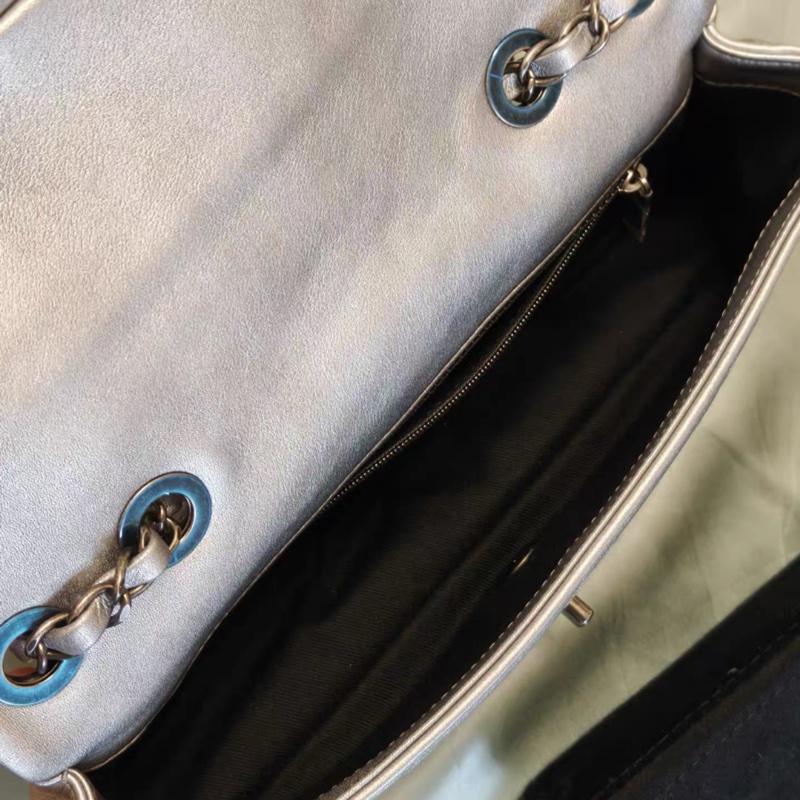 Chanel 浮雕CF系列 銀色香奈兒中號中古包 巴黎限定浮雕香水瓶鏈條包斜挎包 限量款做舊口蓋翻蓋包-6