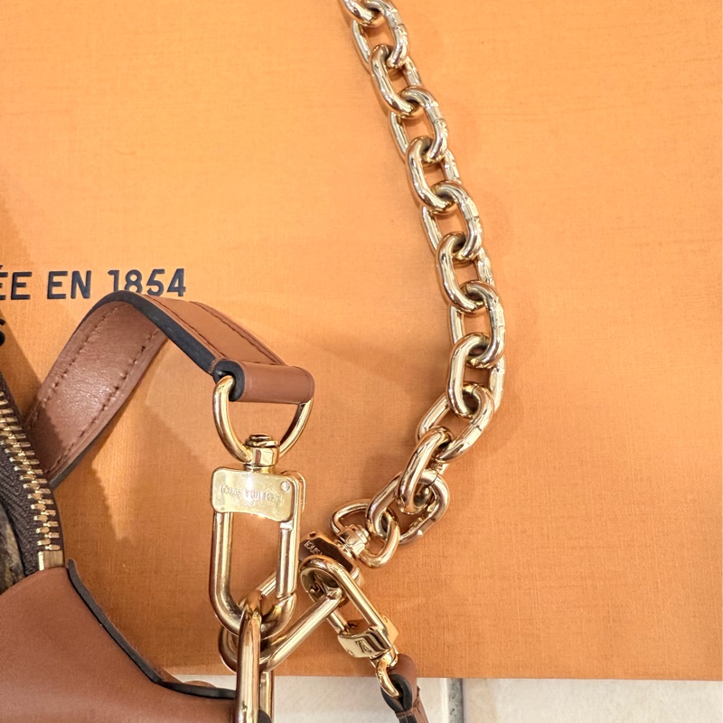 LOUSIS VUITTON 月亮豌豆包 LOOP HOOP M46311-4