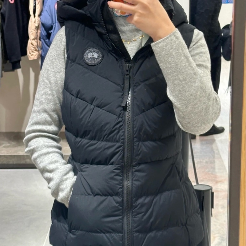 canada goose 背心-1
