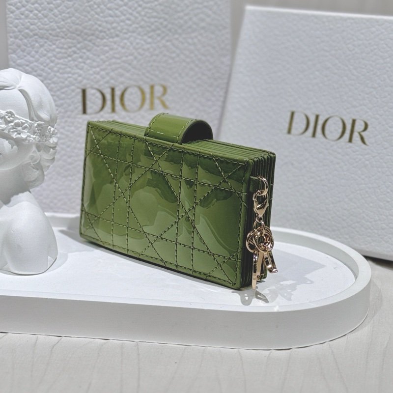 全新迪奧Lady Dior5格綠色小號漆皮藤格紋風琴卡夾卡包 尺寸10.5*6cm 專櫃在售-3