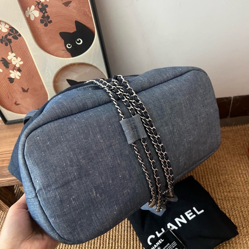 Chanel牛仔丹寧布水桶鍊帶手提雙肩包-4