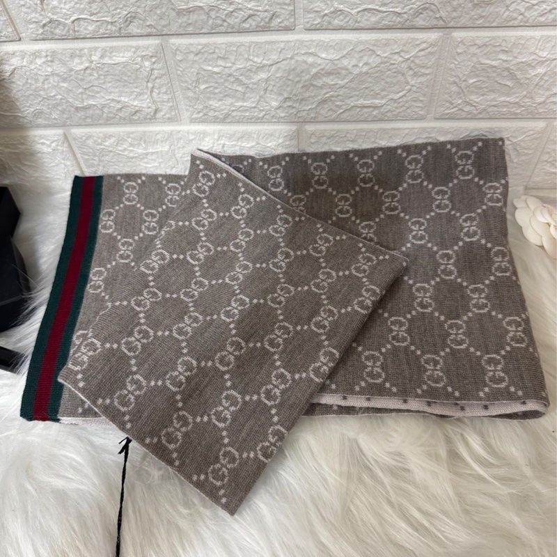 Gucci圍巾-2