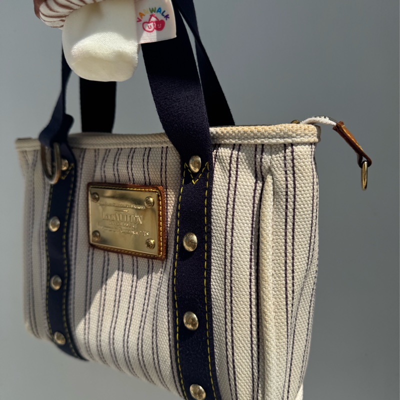 Louis Vuitton LV小金牌條紋帆布手提包-5