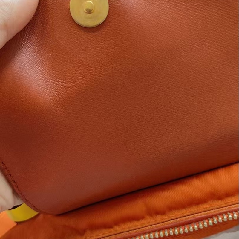 PRADA 愛馬仕橘登機、旅行-31