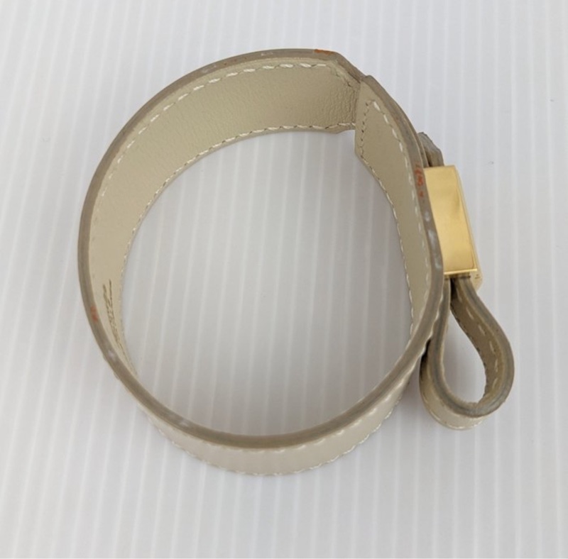 Hermes 真皮手環-5