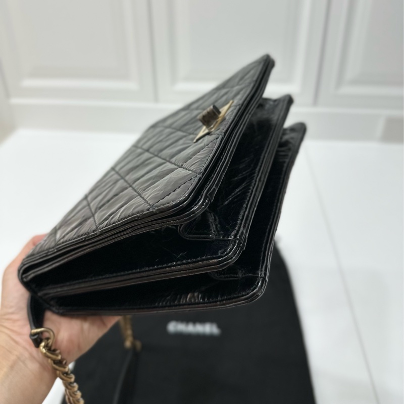 Chanel 香奈兒 黑金 2.55 handle 油蠟牛皮 風琴包 方盒子 斜背包 手提包 肩背包 鍊條包 側背包-14