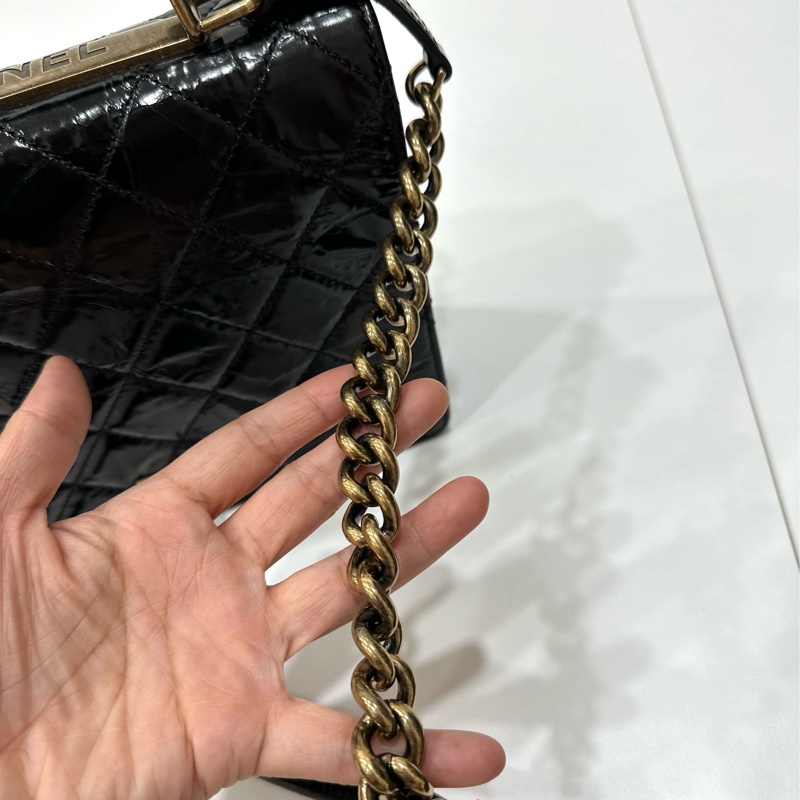 Chanel 香奈兒 黑金 2.55 handle 油蠟牛皮 風琴包 方盒子 斜背包 手提包 肩背包 鍊條包 側背包-28