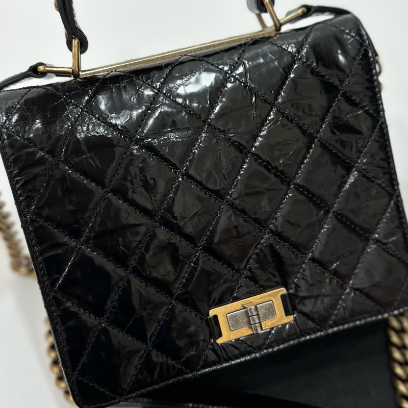 Chanel 香奈兒 黑金 2.55 handle 油蠟牛皮 風琴包 方盒子 斜背包 手提包 肩背包 鍊條包 側背包-35