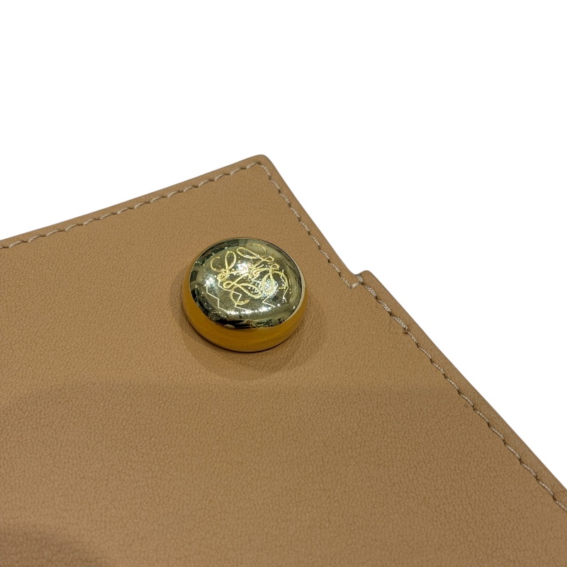 LOEWE 羅威 Pebble Dice pocket 肩背迷你包 皮革 卡其色 金釦-8