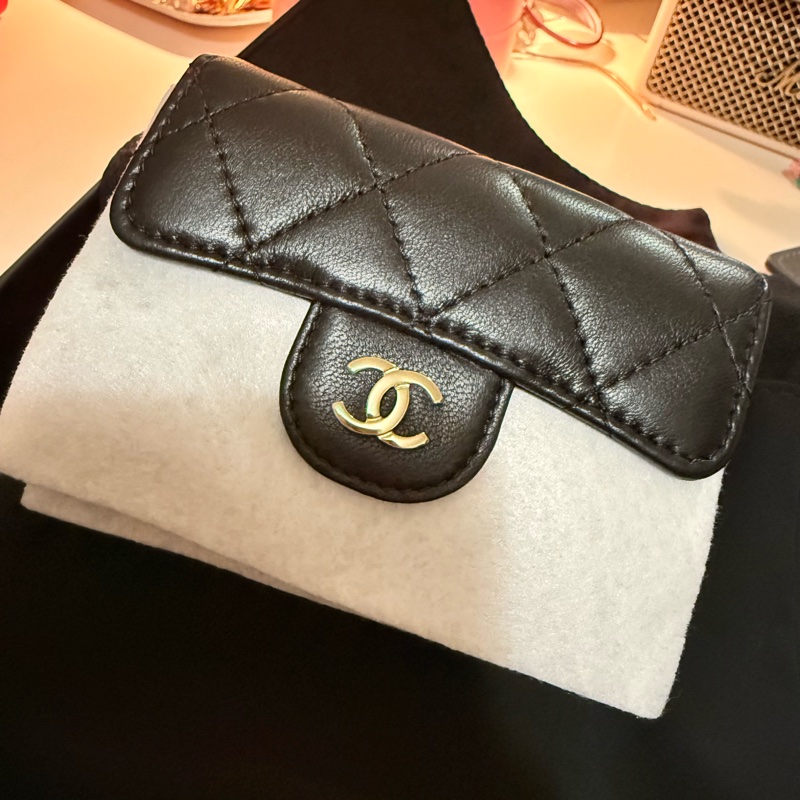 Chanel 小羊皮 黑金 三折短夾-2