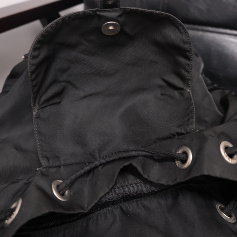 Prada Nylon Vintage Backpack 25 普拉達中古尼龍背包/書包-8