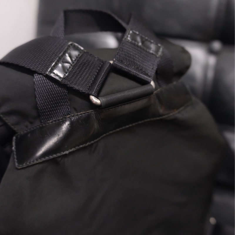 Prada Nylon Vintage Backpack 25 普拉達中古尼龍背包/書包-13