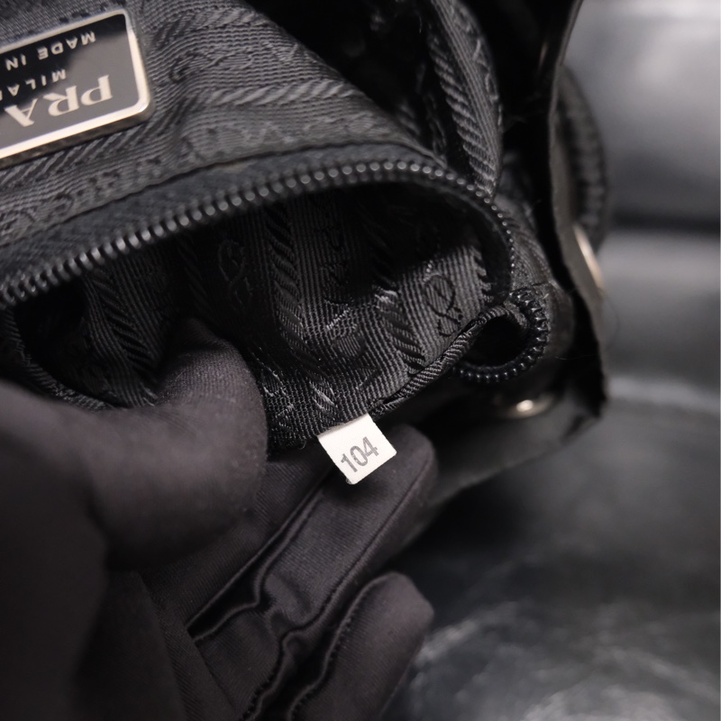 Prada Nylon Vintage Backpack 25 普拉達中古尼龍背包/書包-36