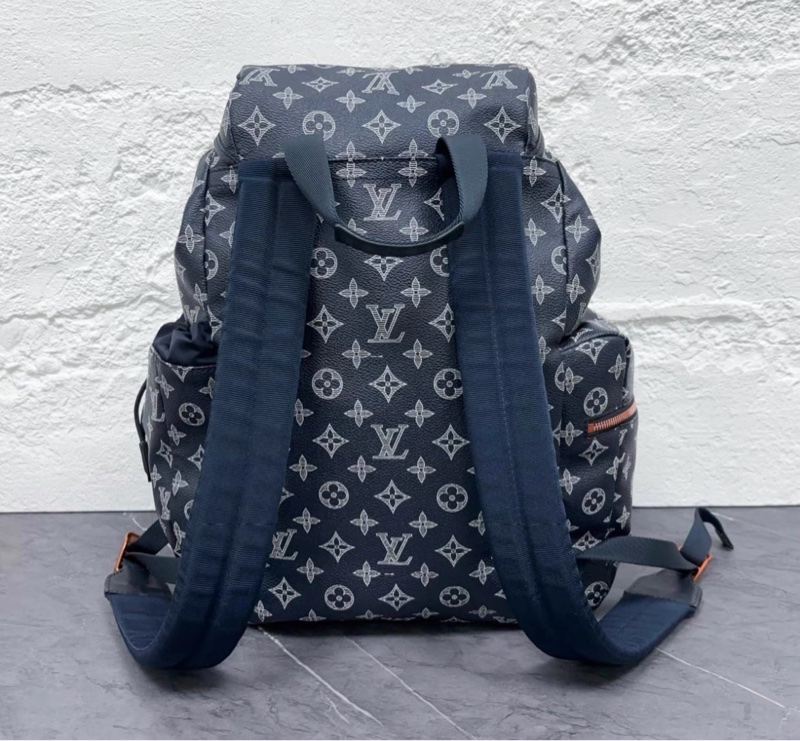 Louis Vuitton Monogram ink discovery backpack 背包-2