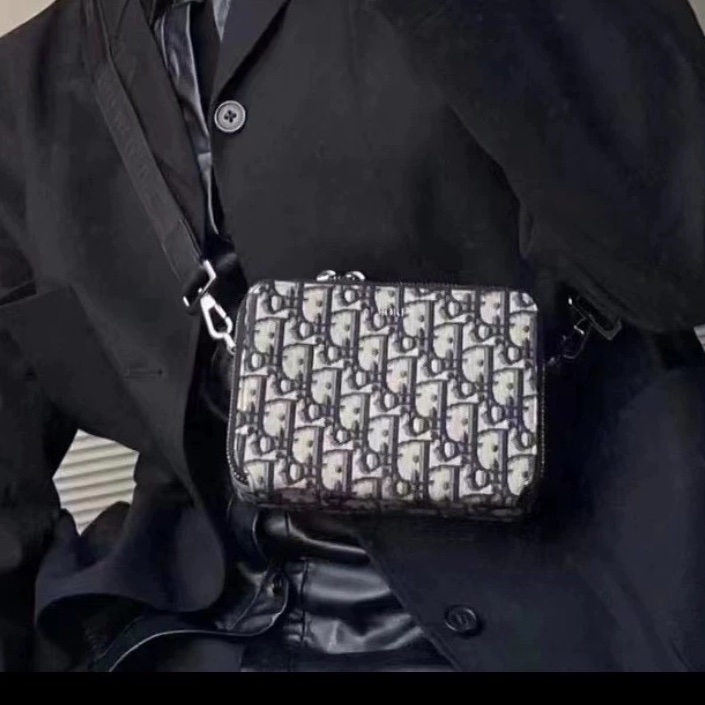 99新帶膜🈶購證😍Dior經典老花男款相機包斜挎單肩包-3