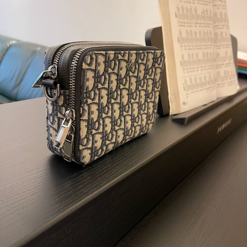 99新帶膜🈶購證😍Dior經典老花男款相機包斜挎單肩包-7
