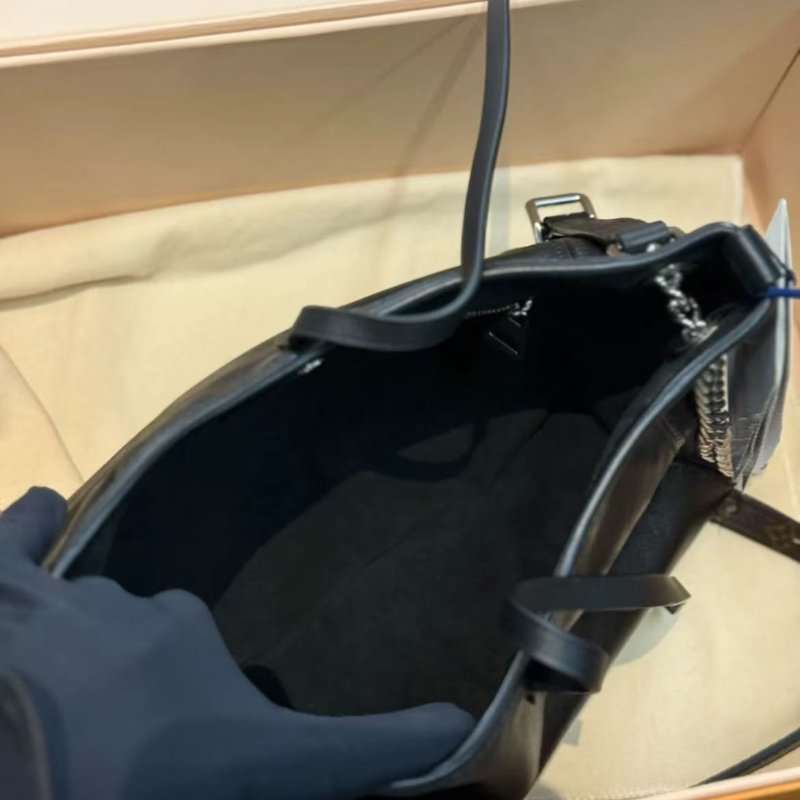 Lv Carryall vibe bb 黑武士羊皮carryall 全新配件塵袋盒子-2