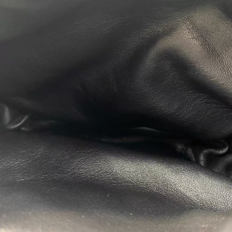 PRADA 斜背腋下包 迷你黑色 12.5*21*6.5cm 99新 配件塵袋-3