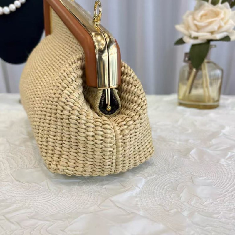 FENDI First 小號 草編包 26*18*9.5 99新配件塵袋-3