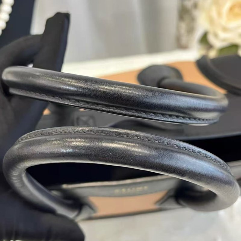 Celine 撞色笑臉包 中號 26*27*13 98新 配件塵袋-2