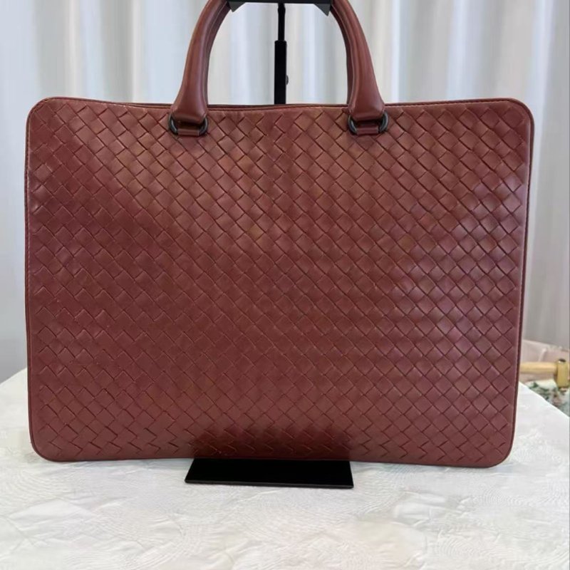 BV 編織手提斜背公事包37*28*3 98新 配件無-1