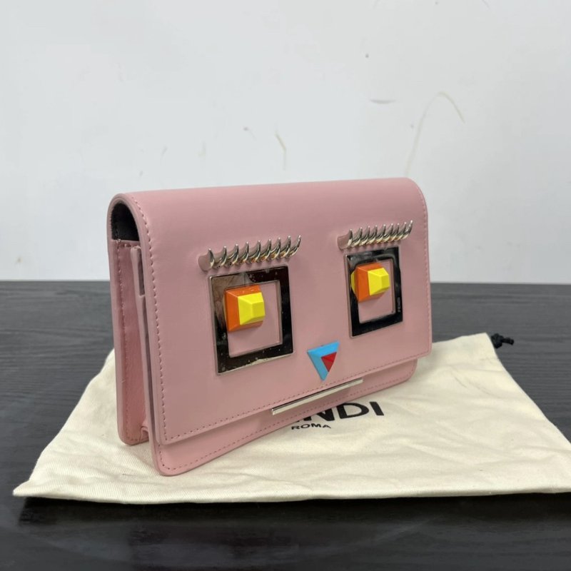 FENDI 粉色小鳥眼睛WOC肩背斜背鏈條包16.5*11*3.5 全新閒置配件塵袋-1