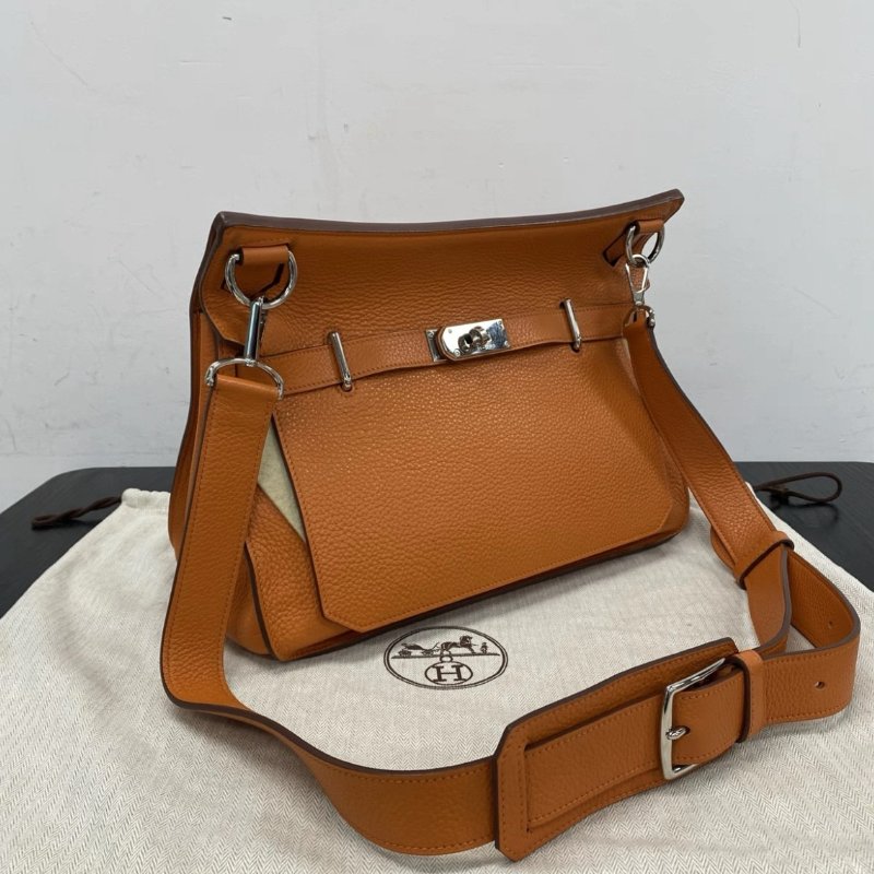 HERMES Jypsiere 火焰橙9J銀扣肩背斜背包 23*17*5 98新配件塵袋-1