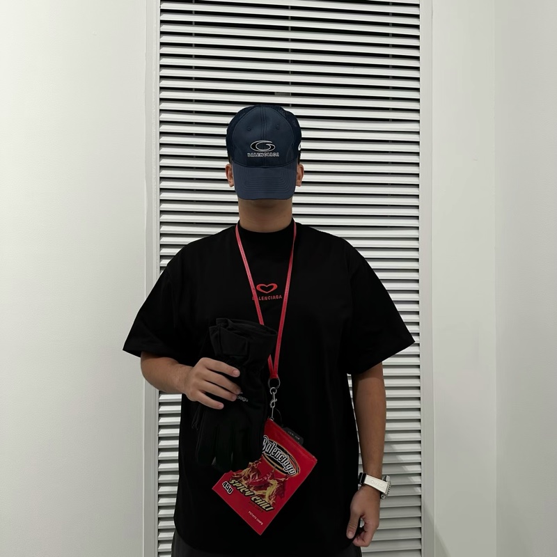 巴黎世家 薯片手機包 近全新-4