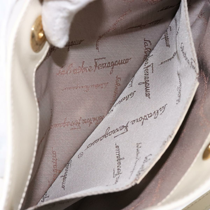 【日本直送】Salvatore Ferragamo 手提包 漆皮 米色 金色 正品 sw1286-18