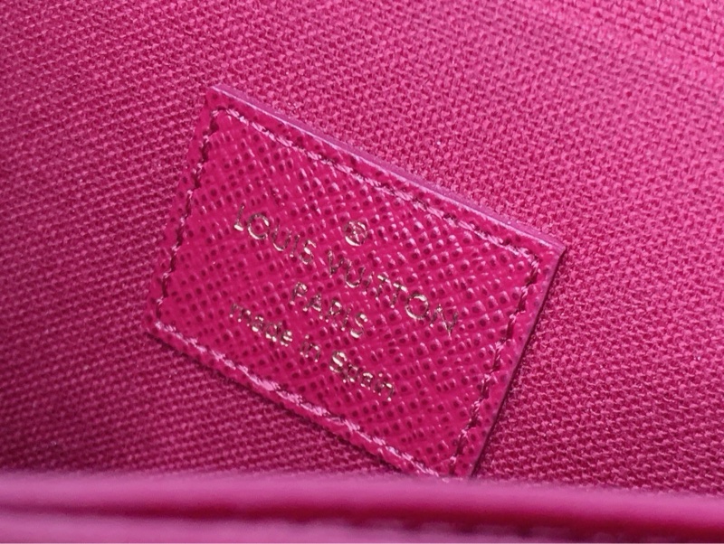 LV FELICIE POCHETTE三合一鏈帶包-8